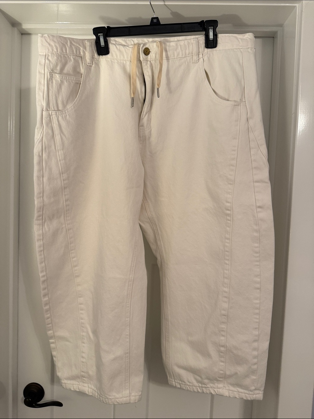 Women's White Delff Cropped Jeans with Drawstring Waist